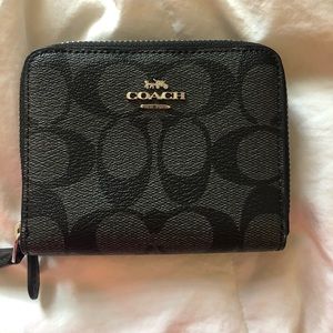 BNWT Black Leather Coach Logo Wallet